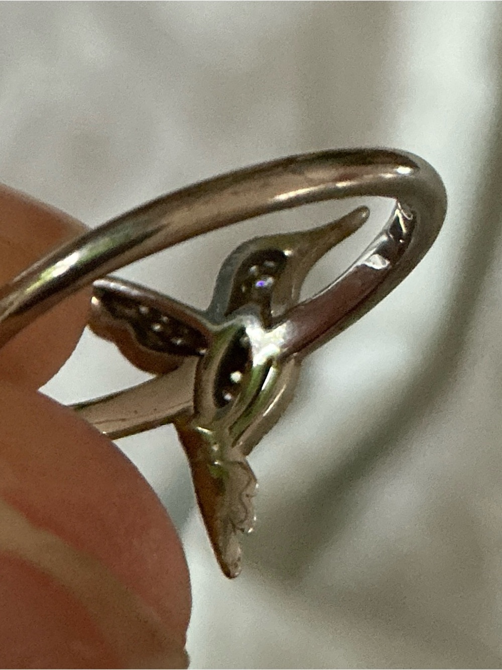 Silver Hummingbird Bird Ring - Elegant Pet-Inspired Jewelry - Picture 2 of 4
